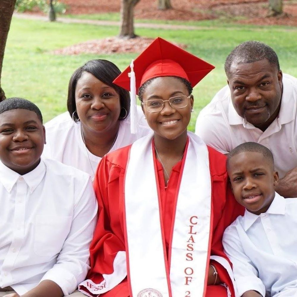 Meet your Posher, Teresa